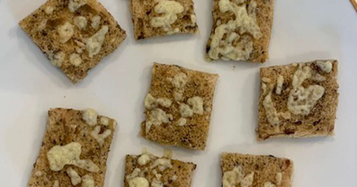 Cheeesy Garlic + Herb Squares Recipe | Earth's Best